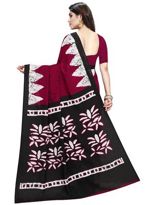 Maroon printed crepe saree with blouse 5