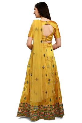 Yellow embroidered silk semi stitched lehenga 3