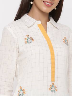 Off-white embroidered cotton ethnic-kurtis 5