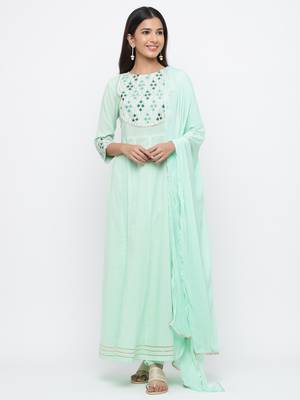 Light-blue embroidered cotton salwar 3