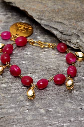 Red pearl bracelets