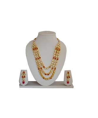 Golden Kundan  Necklace With Earring Set For Women And Girls 1