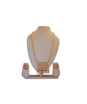 Golden Kundan  Necklace With Earring Set For Women And Girls 1