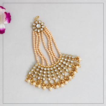 Gold maang-tikka 1