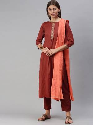 Women Rust Embroidered & Sequence Kurta Set With Dupatta 1
