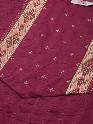 Women Magenta Embroidered & Sequence Kurta Set With Dupatta 7