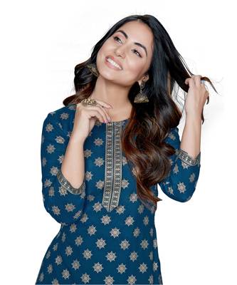 Teal-blue printed rayon kurta-sets 5