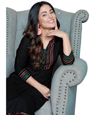 Black plain rayon kurta-sets 5