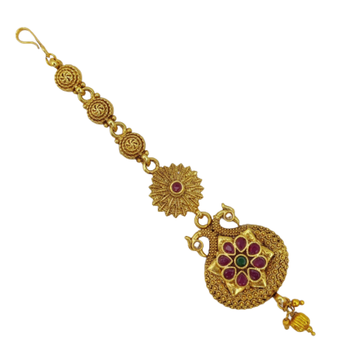 Gold maang-tikka 1