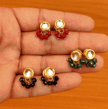 Multicolor studs 1