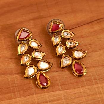 Red earrings 1