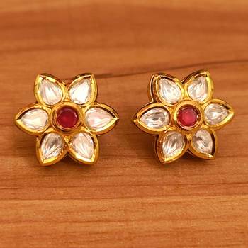 Red studs 1