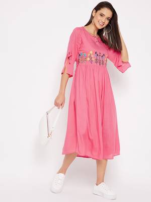 Pink embroidered rayon short-dresses 2
