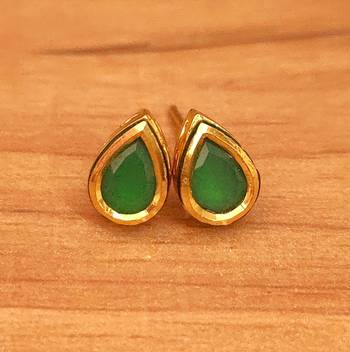 Green studs 1