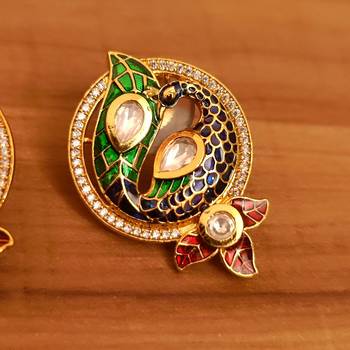 Multicolor studs 2
