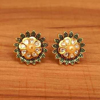 Green studs 1
