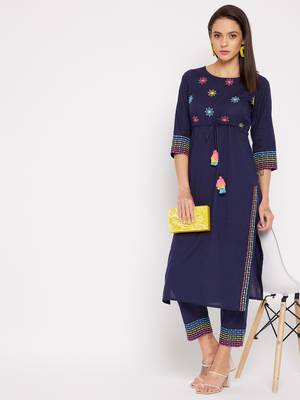 Navy-blue embroidered cotton salwar 5