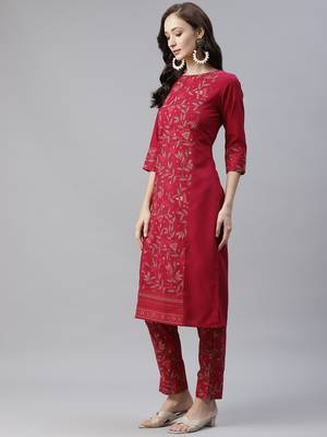 Pink printed crepe kurtas-and-kurtis 2