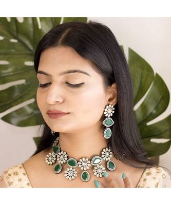 Gold Plated Green Stone Kundan Necklace Jewellery Set for   1