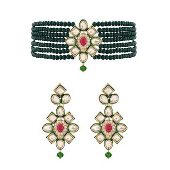Traditional Choker Set Glided With Kundan & Beads For Girls  2