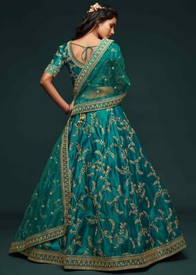 Elegance Green Dori And Sequins Embroidered Bridal Designer Lehenga Choli Set 2