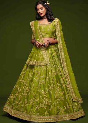 Elegance Bright Parrot Green Dori And Sequins Embroidered Bridal Designer Lehenga Choli Set 5