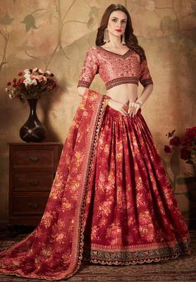 Maroon embroidered organza semi stitched lehenga 3