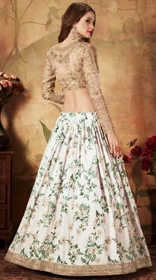 Off-white embroidered organza semi stitched lehenga 2