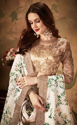 Off-white embroidered organza semi stitched lehenga 4