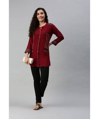 Women Maroon Tunic with Embroidery and Print Detailing 4