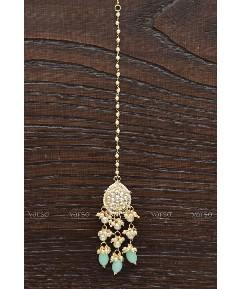 Red kundan Alloy  chocker  pair of Earring  mang tika