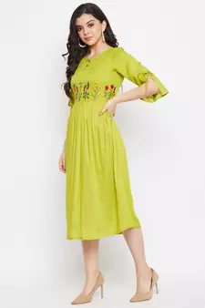 Green embroidered viscose rayon
 long-dresses