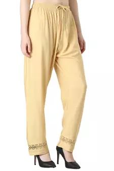 Women Cream Solid Elastic Waist With Drowstrig Casual Paijama