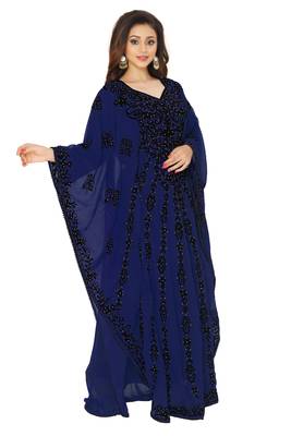 Navy Blue Aari And Hand Embroidered Farasha 3