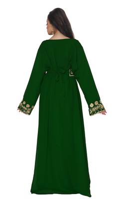 Dark Green Embroidered Kaftan With Belt 4