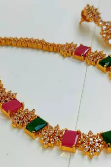 Multicolor necklace-sets