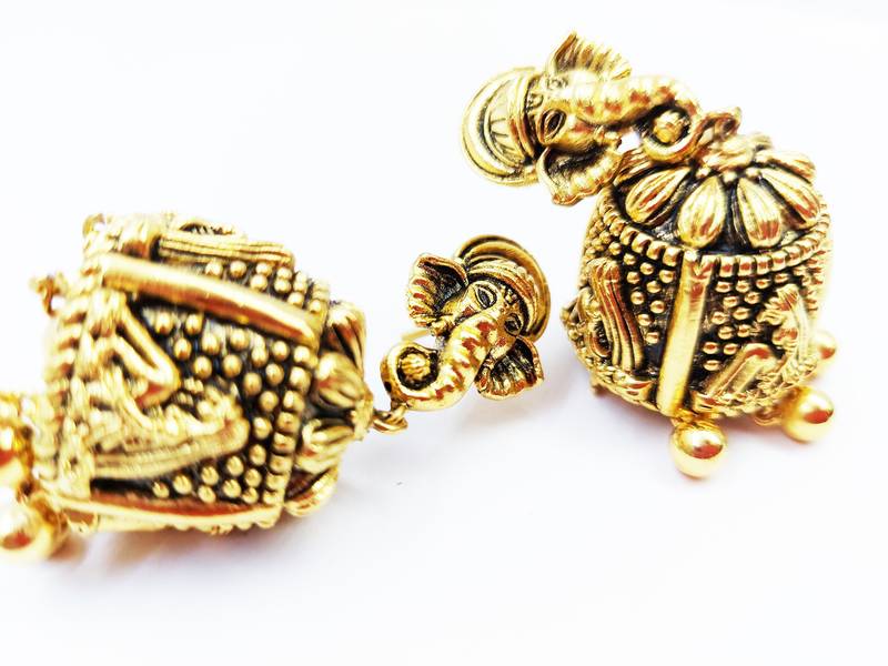 Ganpati Face Design Floral Pattern Dome Shaped Small Jhumki Earring with Ghunghroo