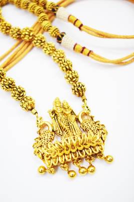 Radhe Krishna Design Pendant Gold Plated Beaded Feather Light  Necklace Mala with dori 2