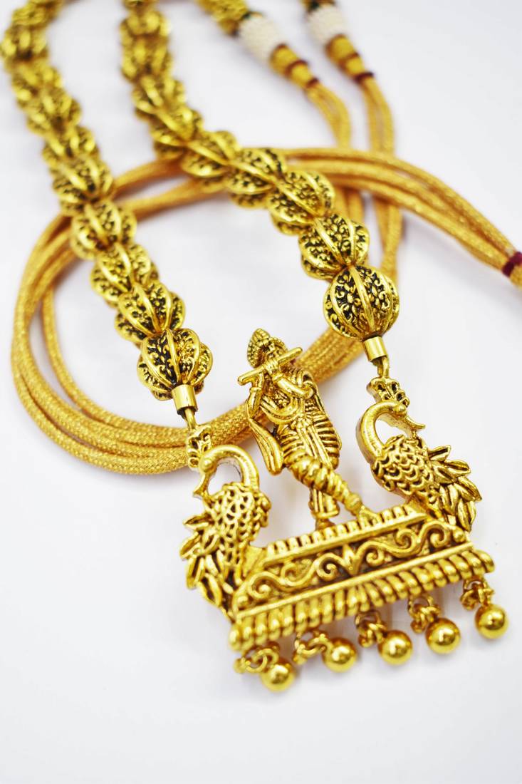 Pendant Gold Plated Beaded Feather Light  Necklace Mala with dori