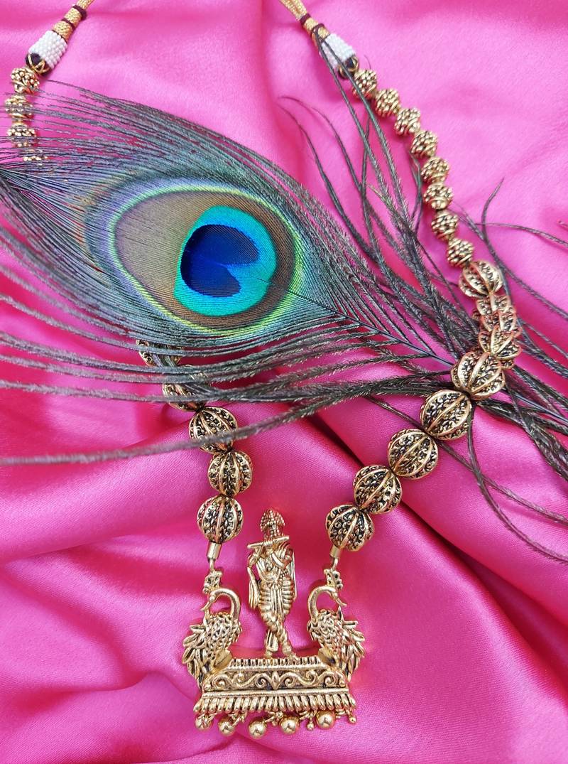 Pendant Gold Plated Beaded Feather Light  Necklace Mala with dori