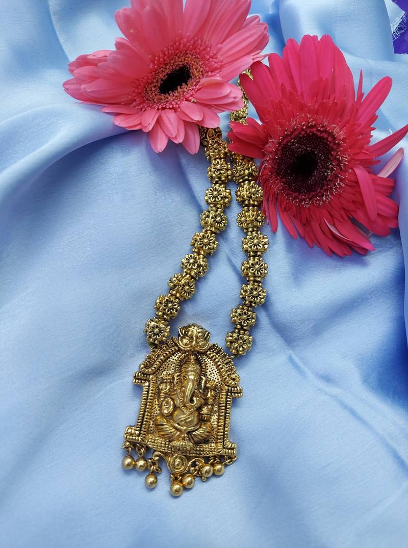 Ganesh Design Pendant Gold Plated Beaded Feather Light  Necklace Mala with dori