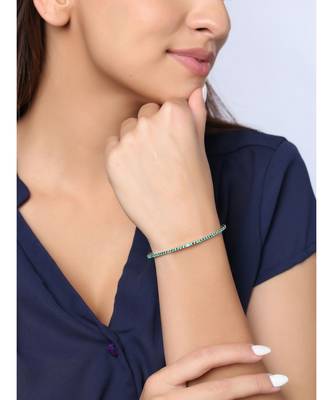 The Ignite Emerald Green Bangle  in 925 silver 2
