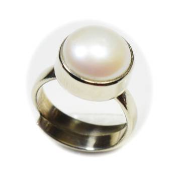 Silver Plated Adjustable Flat Ring White Pearl 5.25 Ratti Round Shape 1