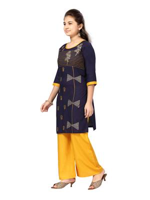 Blue printed cotton girls-top-bottom 3