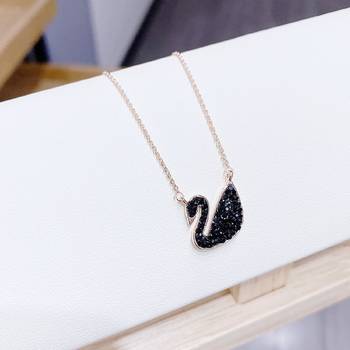 Iconic Swan Design Cubic Zirconia Pendant Chain for Women and Girls 2