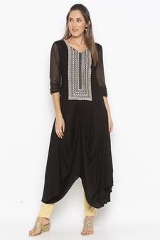 Black
 embroidered cotton kurta &-sets