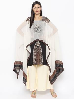 Black
 embroidered crepe kurta &-sets 1