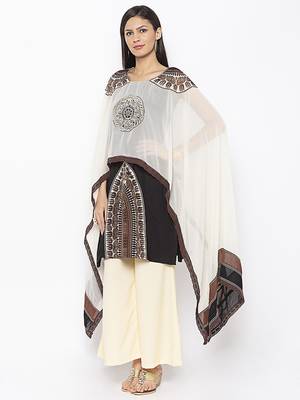 Black
 embroidered crepe kurta &-sets 3