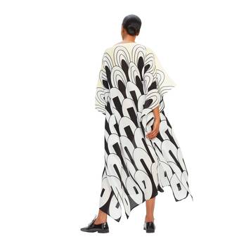 JSDC Geometric Boat Neck Style Silk Crepe Printed Women Kaftan 5