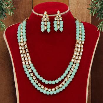 Green necklace-sets 1